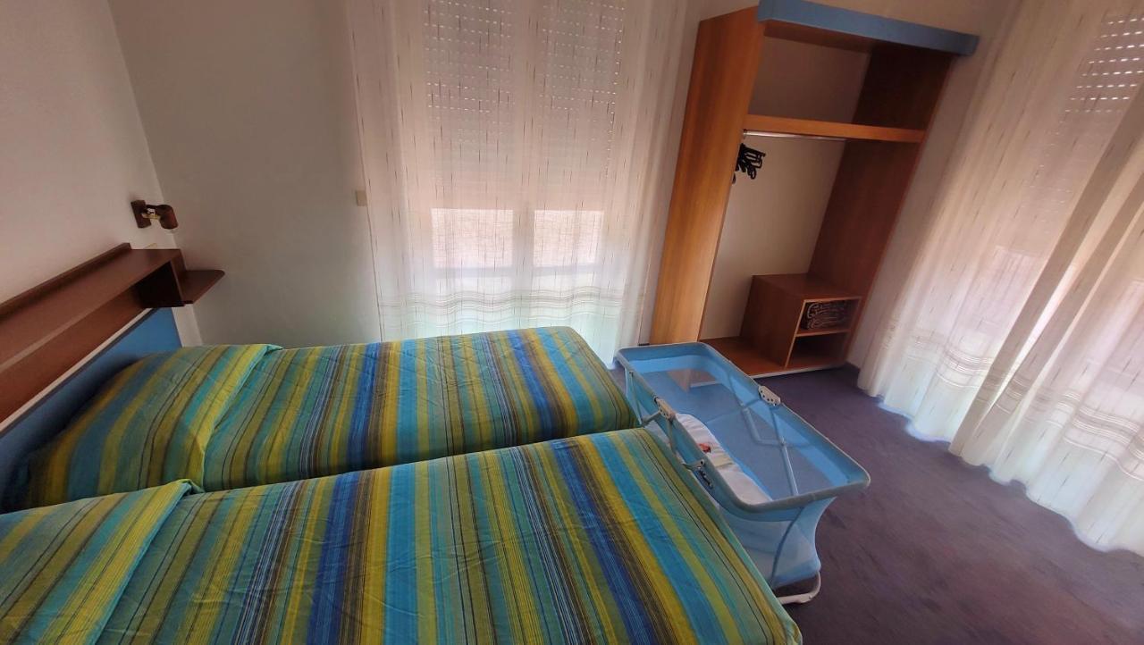 Albergo Villa Mimosa Torbole Sul Garda Екстериор снимка