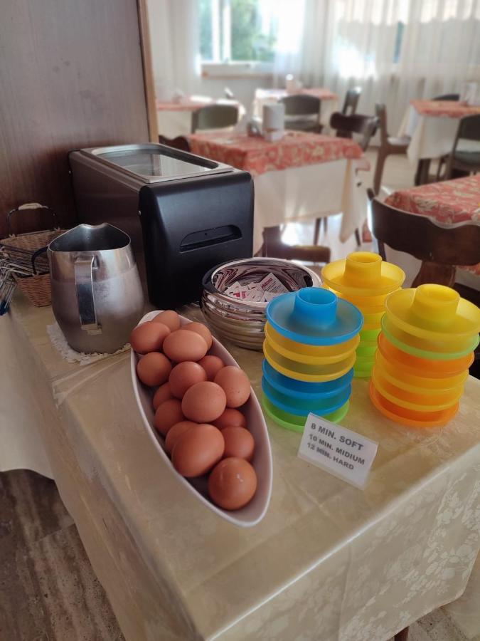Albergo Villa Mimosa Torbole Sul Garda Екстериор снимка